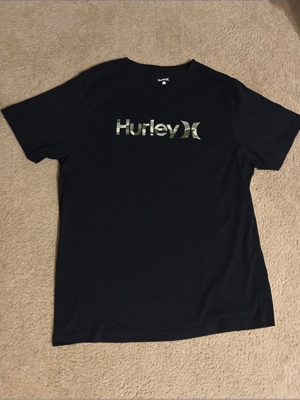 Hurley Black Short-Sleeve Logo Tee with Camo Accent Hurley logo XL